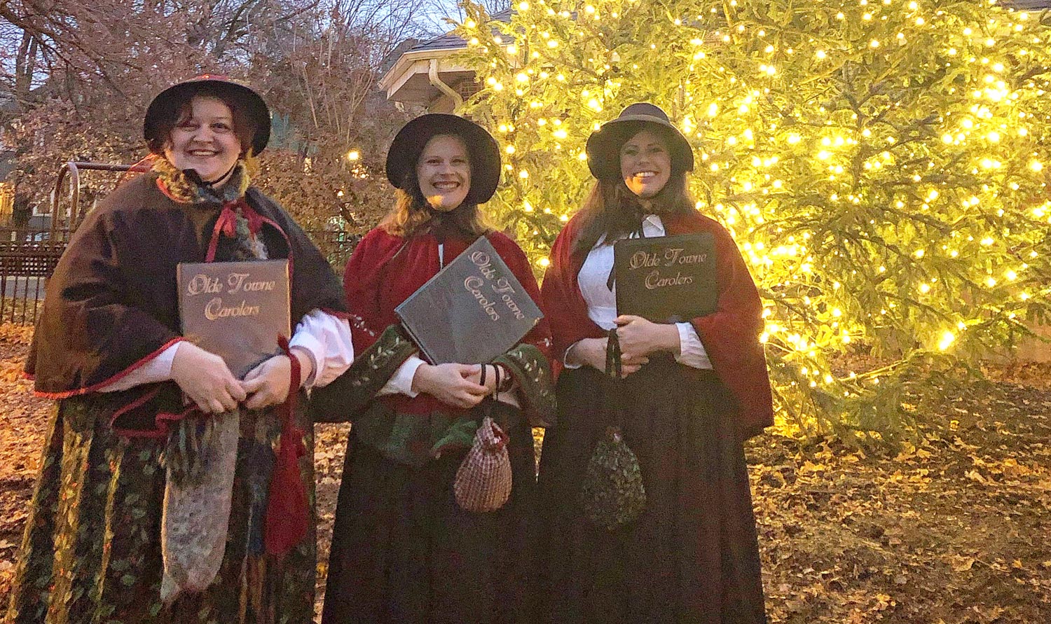Chicago Carolers on Damen Avenue